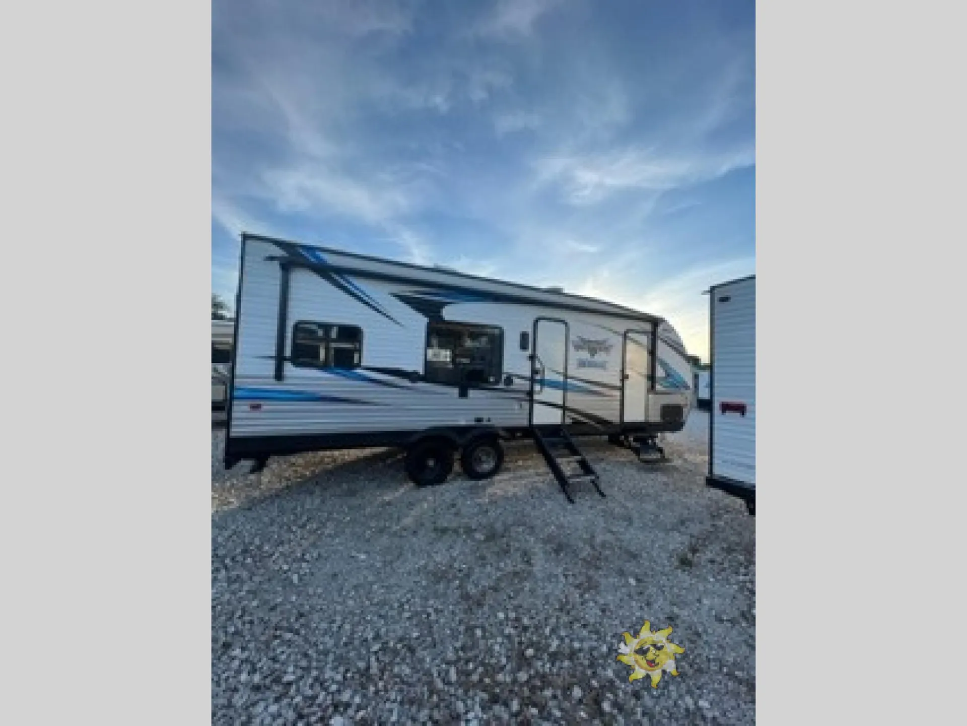 2018 Forest River Vengeance Super Sport 25V - Photo 2