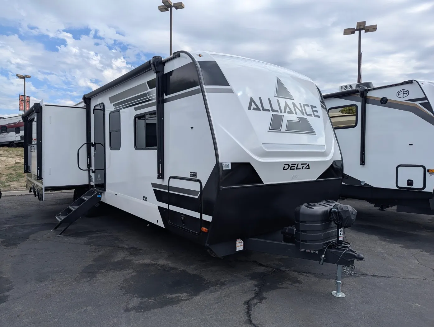2026 Alliance RV Delta 321BH - Photo 2