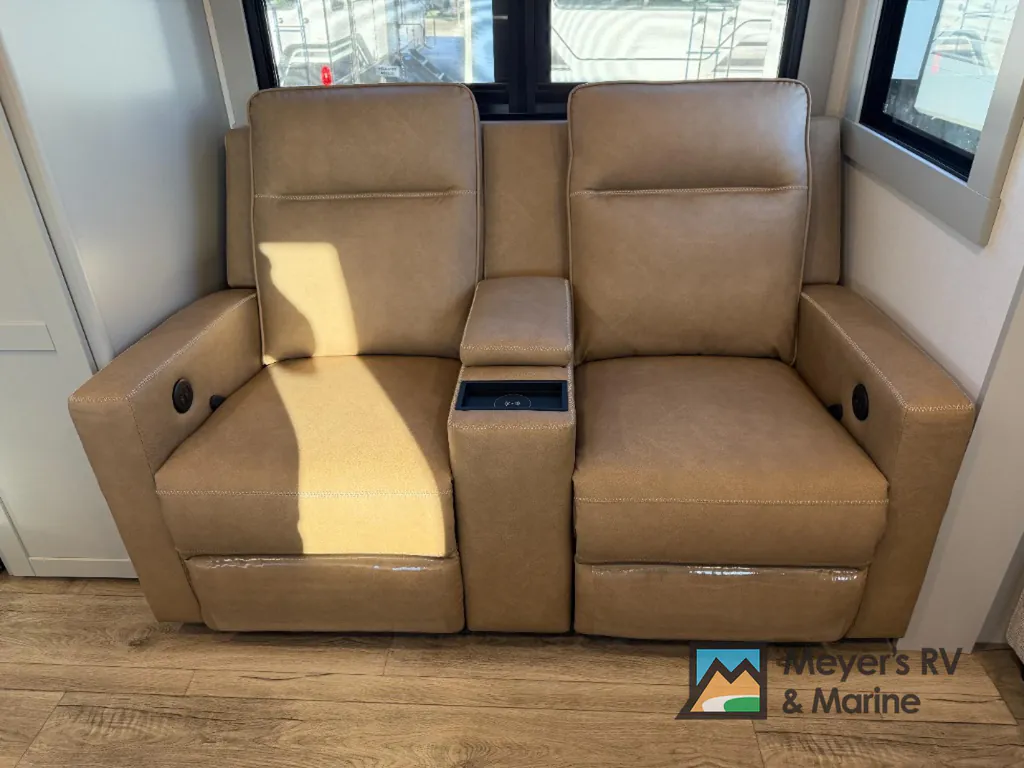 2026 Brinkley Model Z 2680, Photos photo 5