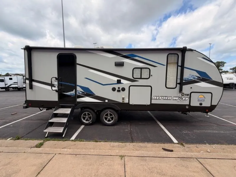 2023 Forest River Cherokee Alpha Wolf 22SW - Photo 3