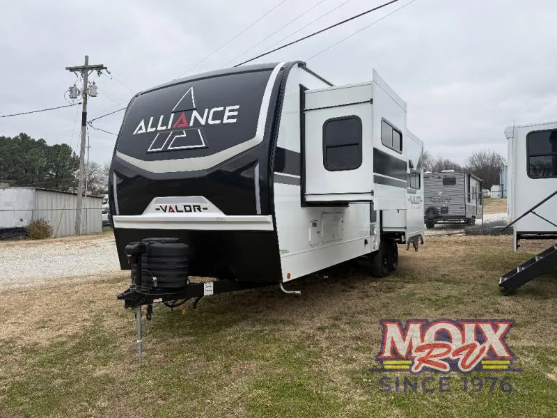 2026 Alliance RV Valor 27T14 - Photo 4