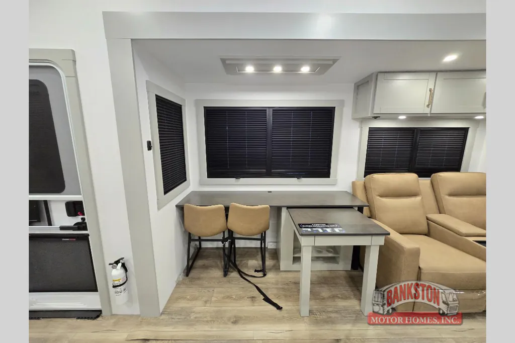2026 Brinkley Model Z 3600, Photos photo 19