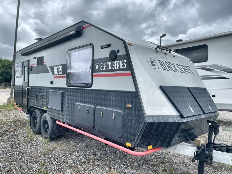 2022 Black Series Camper HQ Series Used    HQ21 - Main photo
