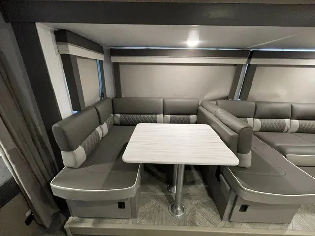 2024 Forest River Salem Cruise Lite 263BHXL - Photo 3