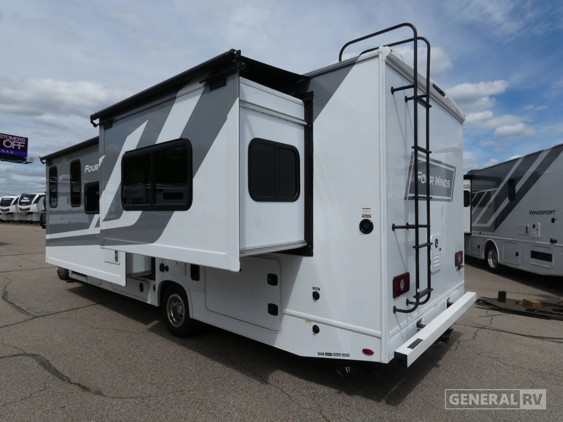 2026 Thor Motor Coach Four Winds 29K - Photo 4