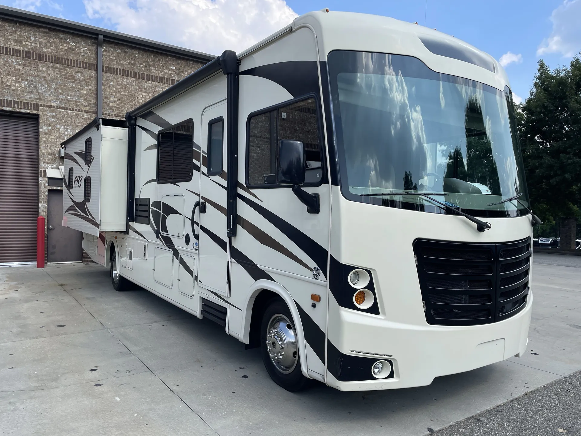2018 Forest River FR3 32DS — campside