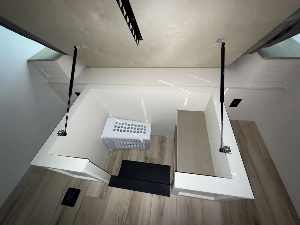 2026 Brinkley Model I 280, Photos photo 32