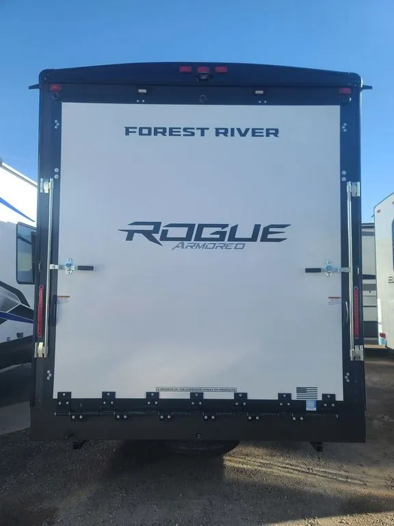2026 Forest River Vengeance 25L - Photo 4