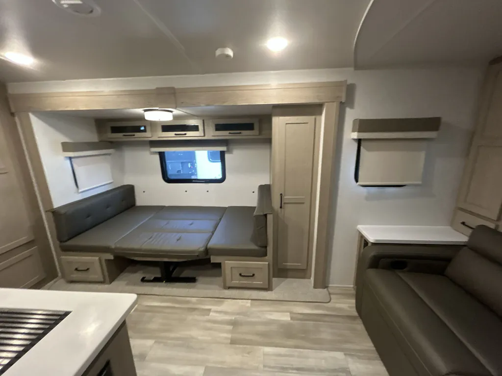 2024 Forest River Flagstaff Micro Lite 25BRDS, Photos photo 3