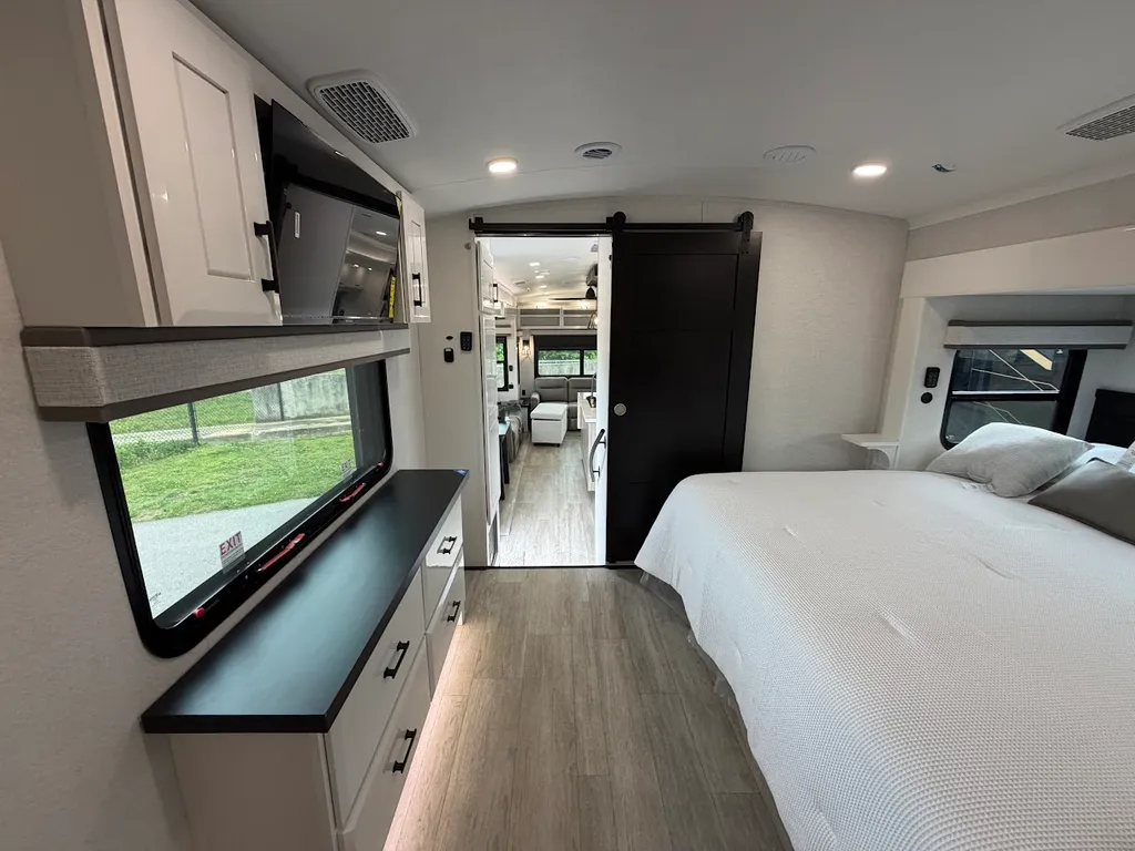 2026 Jayco Pinnacle 36FBTS, Photos photo 93