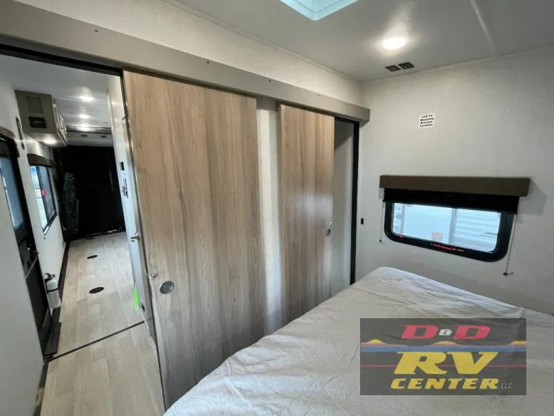 2026 Keystone Raptor Carbon Series 29WFO - Photo 4