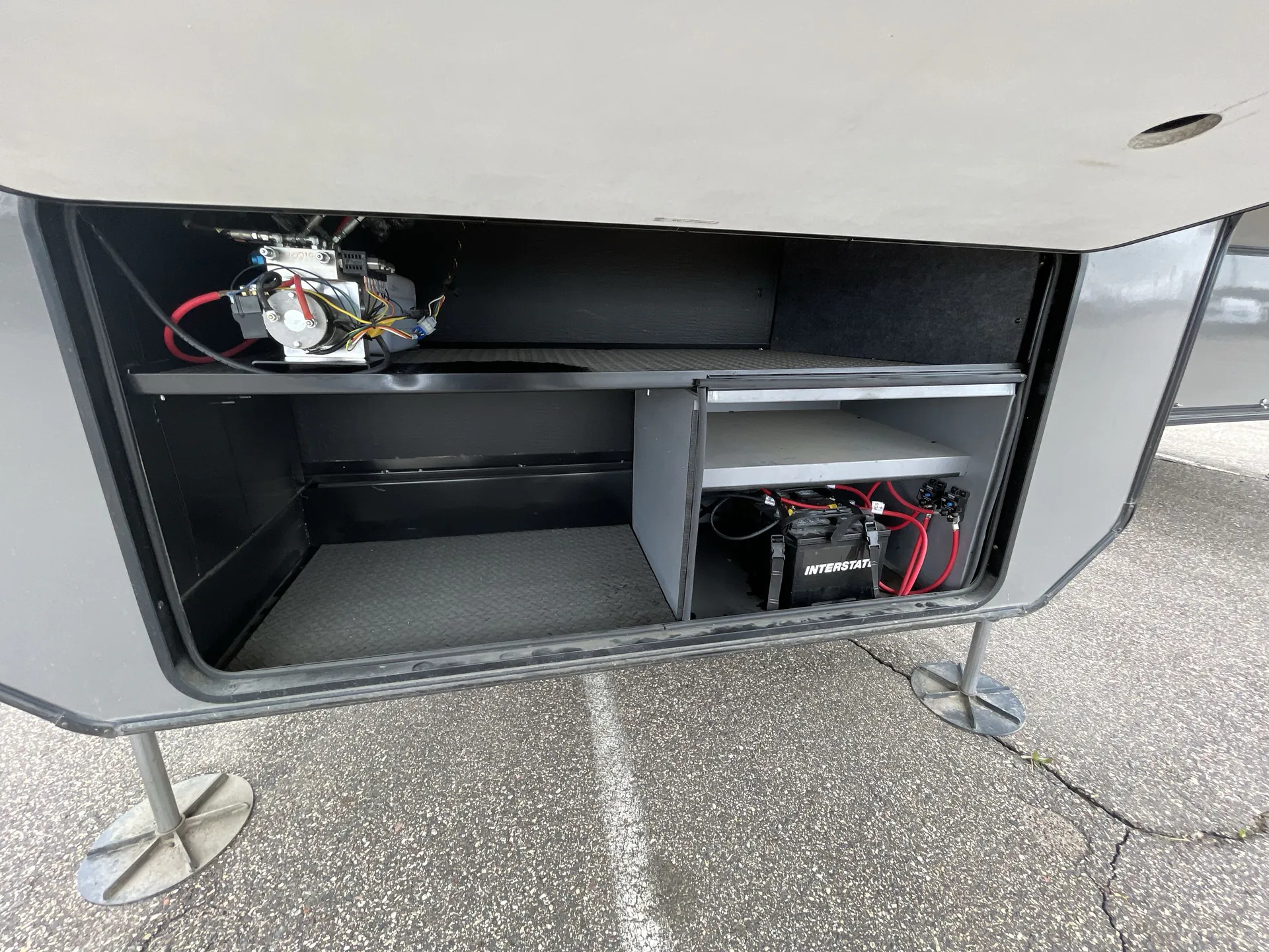 2020 Jayco North Point 383FKWS — living area main