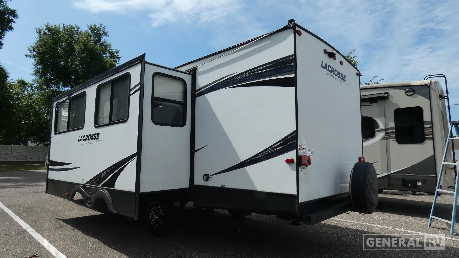 2020 Prime Time RV Lacrosse Luxury Lite 2911RB - Photo 3