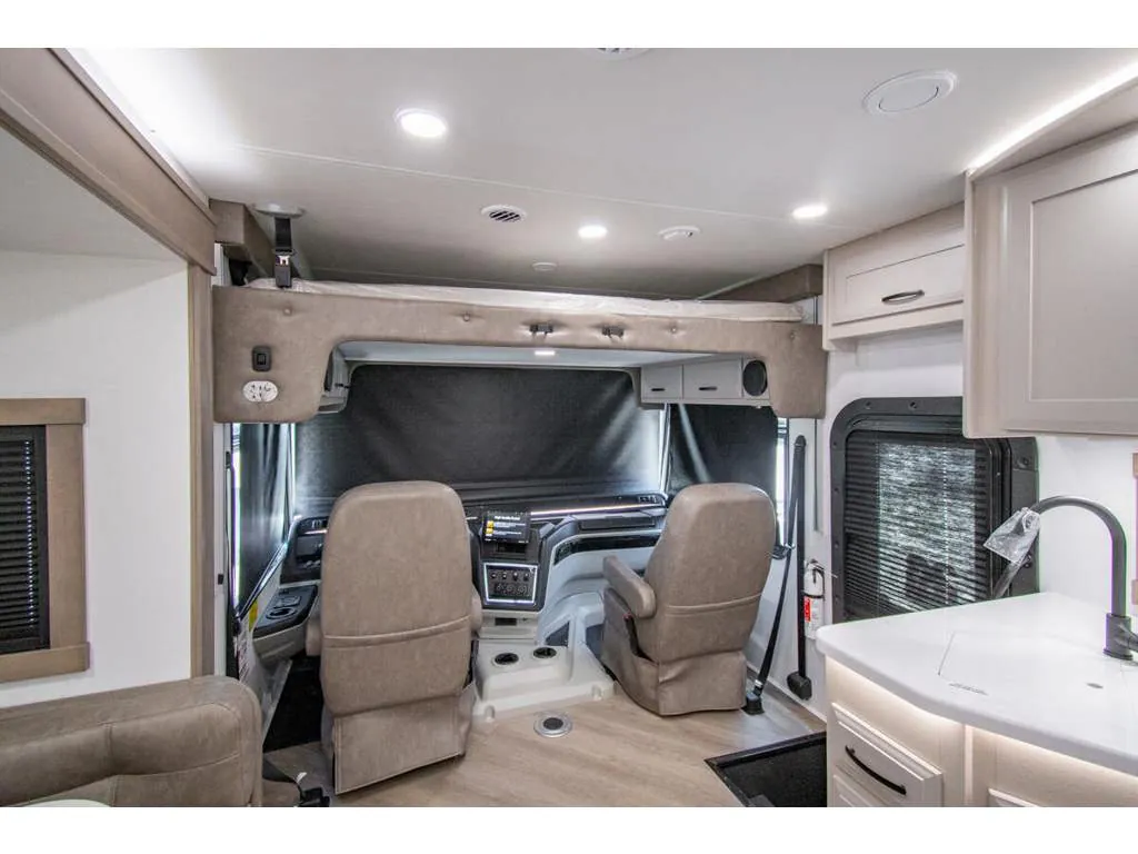 2027 Entegra Coach Emblem 36U, Photos photo 4