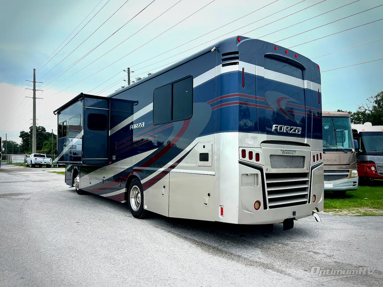 2019 Winnebago Forza 34T - Photo 3