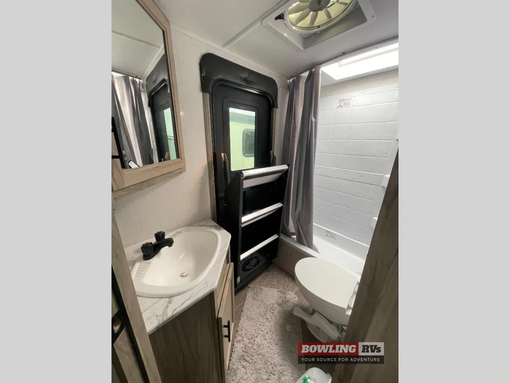 2022 Forest River Cherokee 264DBH, Photos photo 13