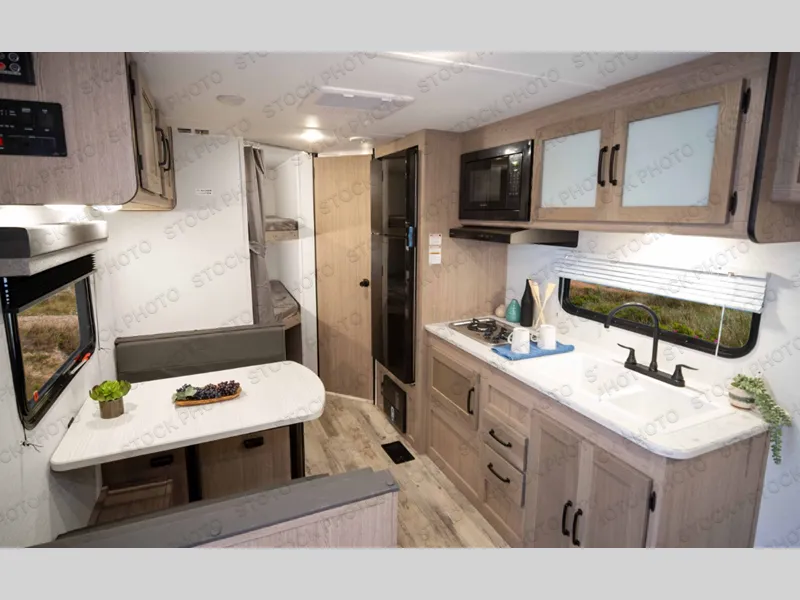 2026 Gulf Stream RV Ameri-Lite Ultra Lite 26BHG - Photo 3
