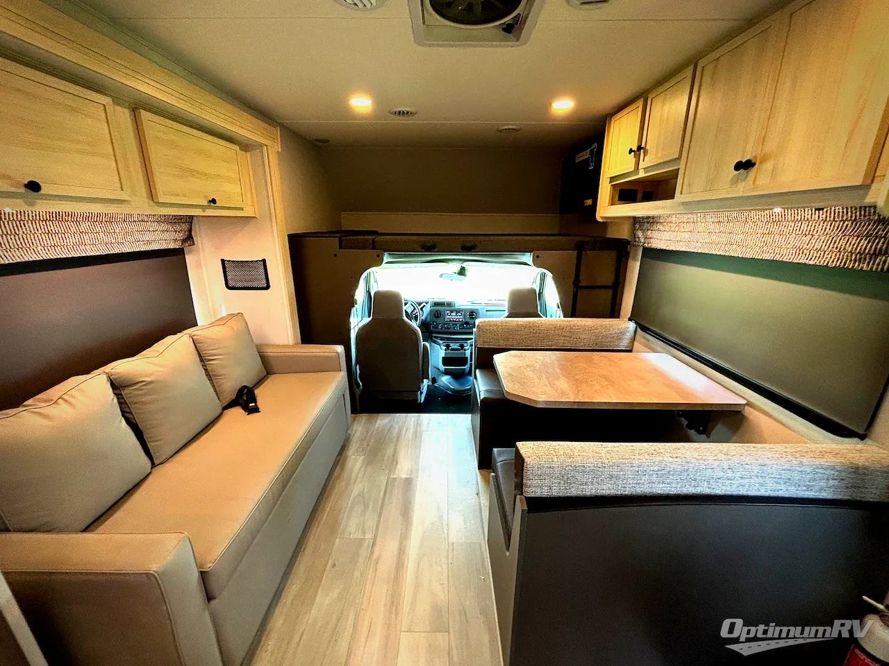 2027 Forest River Sunseeker LE 3250DSLE — Photo 5