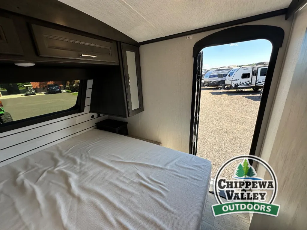 2024 Keystone RV Cougar Half-Ton 30BHS, Photos photo 36