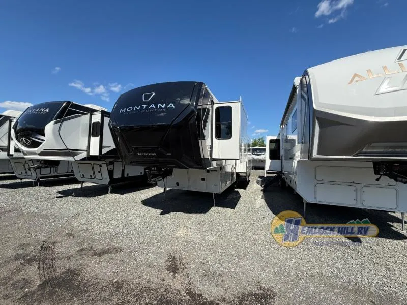 2026 Keystone RV Montana High Country 300RK - Photo 4