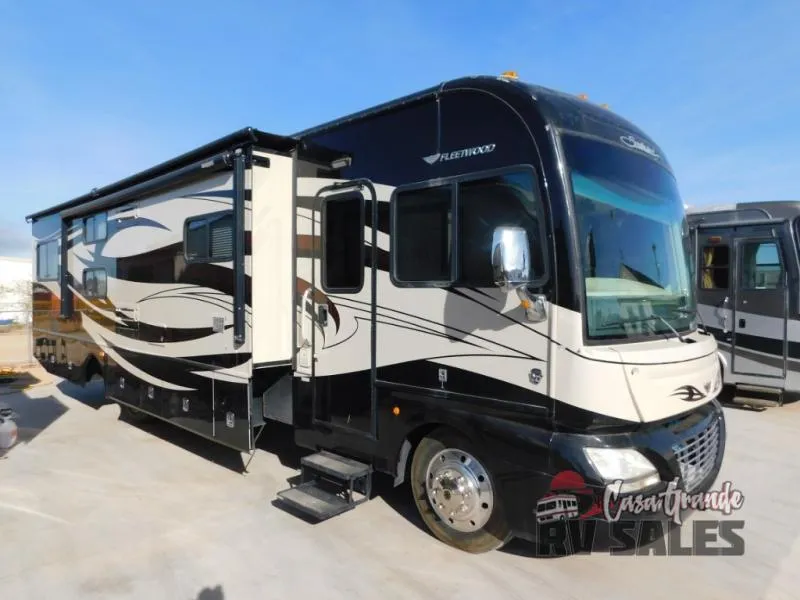 2011 Fleetwood RV Southwind 35J - Main photo