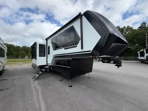 2026 Brinkley Model Z 3515, Photos photo 34