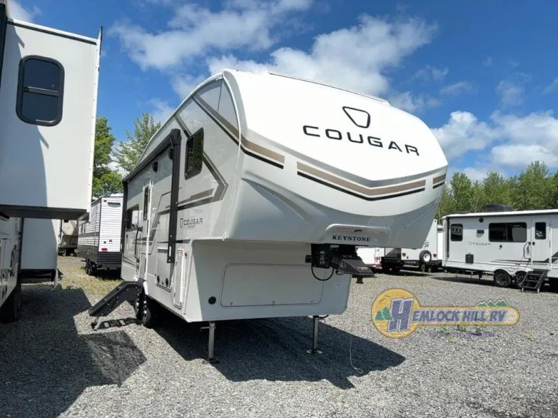 2027 Keystone RV Cougar Sport 2100ML - Photo 2