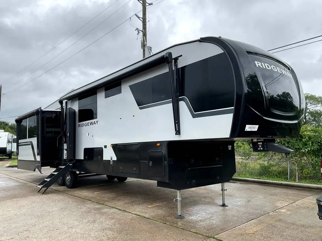 2027 KZ RV Ridgeway 36Mbl - Photo 2