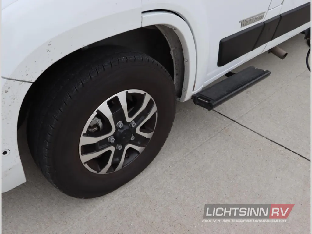 2025 Winnebago Travato 59KL, Photos photo 13