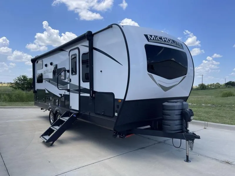 2025 Forest River Flagstaff Micro Lite 25BRDS - Photo 3