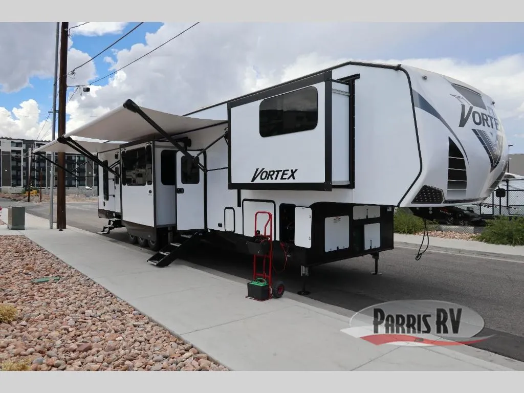 2025 Genesis Supreme Vortex 4016CTG - Main photo