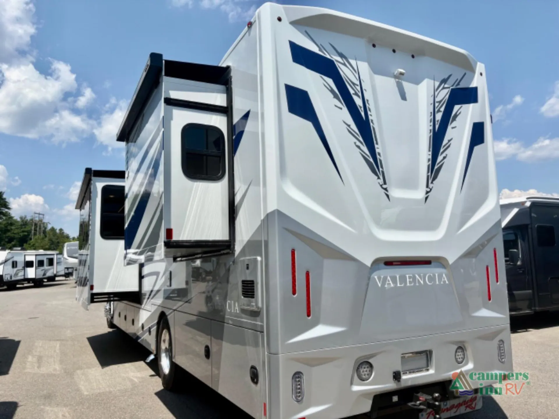 2027 Renegade RV Valencia 39FW - Photo 4
