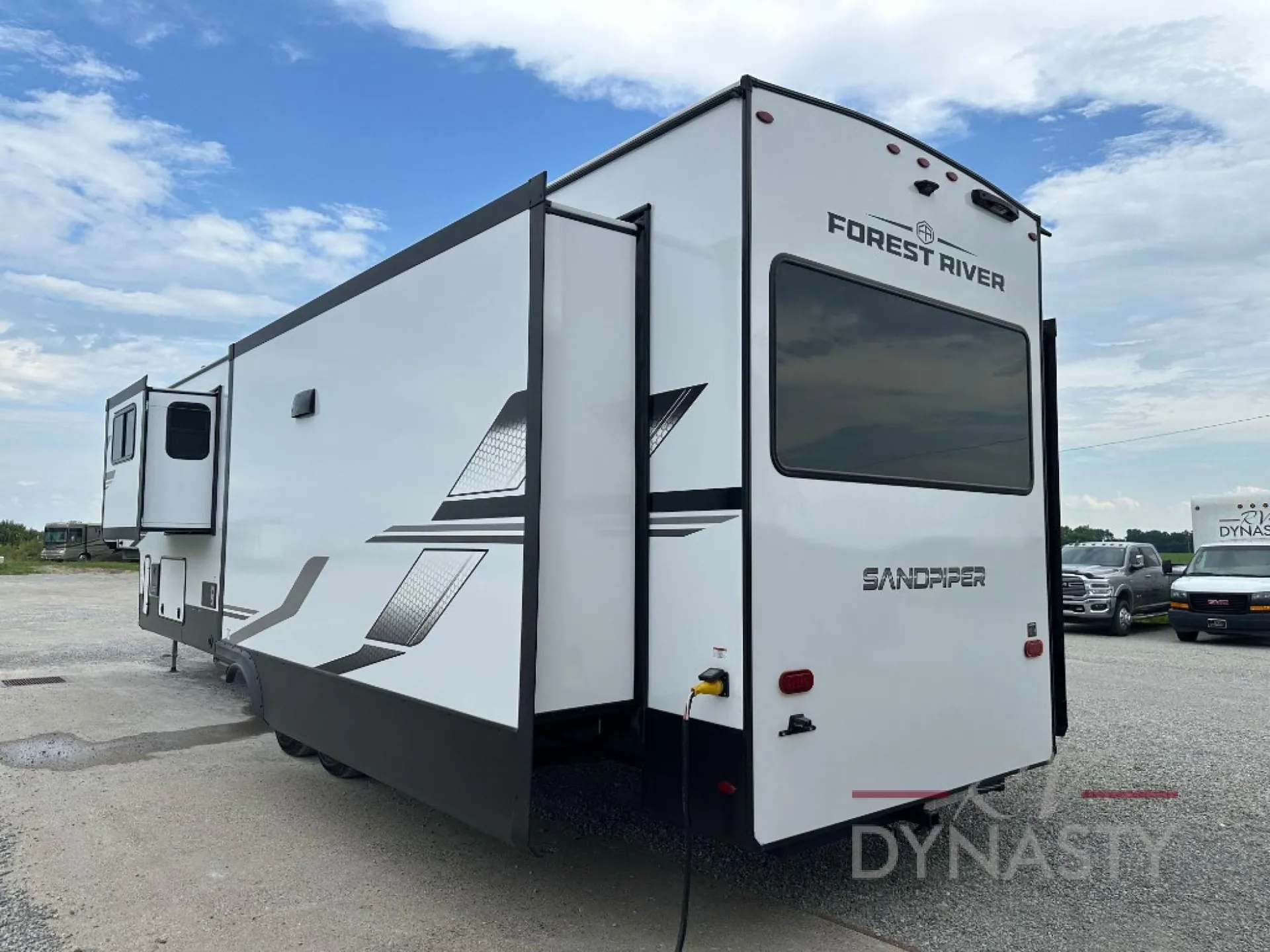 2026 Forest River Sandpiper 3900HBLR - Photo 4