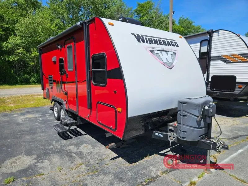 2014 Winnebago Minnie 2101FBS - Main photo