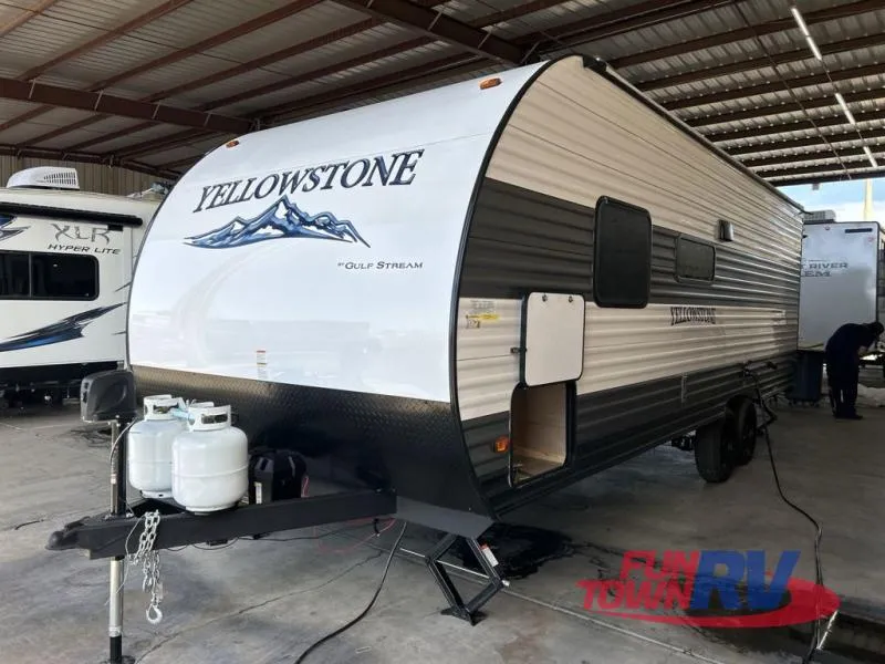 2026 Gulf Stream RV Yellowstone Classic 248BH - Photo 3