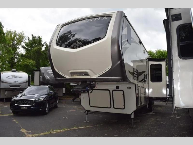 2017 Keystone Montana 3820FK - Photo 3