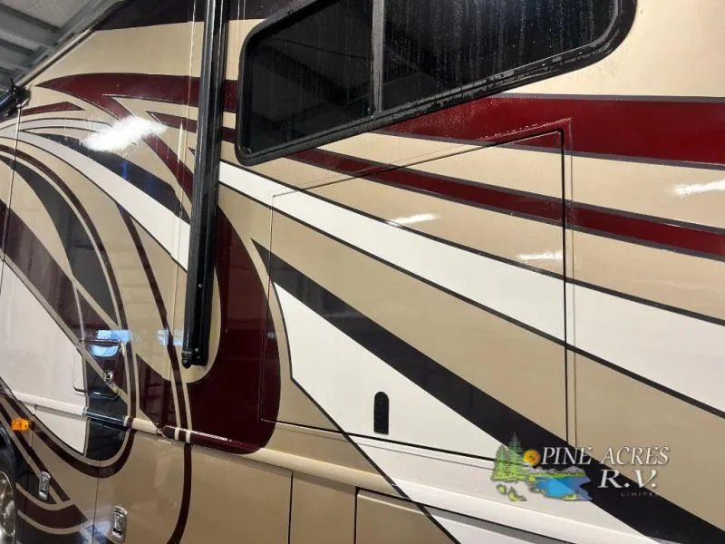 2013 Fleetwood RV Discovery Used    40X Diesel 057,684 Miles - Photo 4