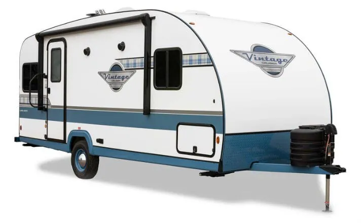 Gulf Stream Vintage Cruiser Laura Ashley Edition 19TWD exterior