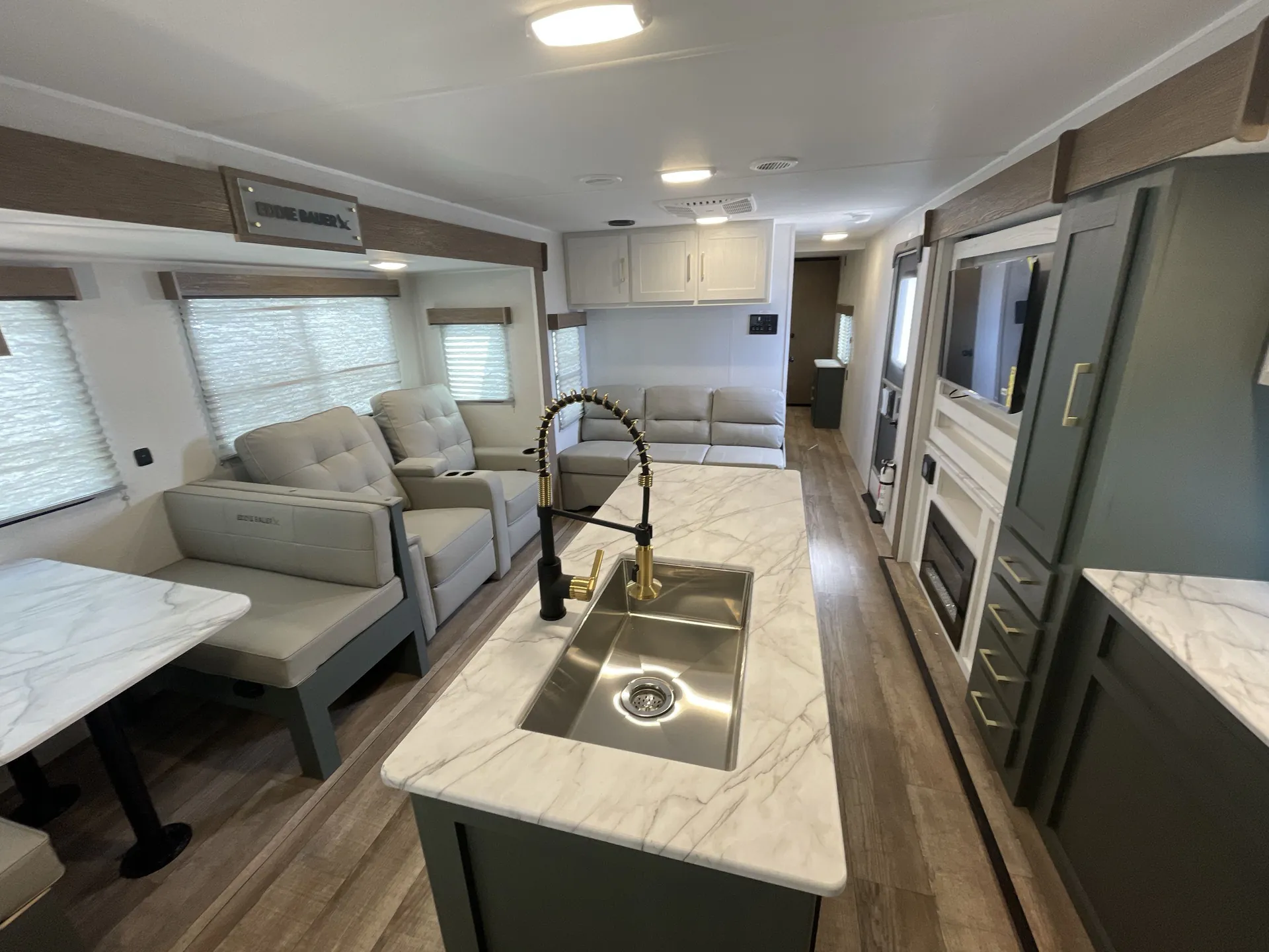 2025 Heartland Eddie Bauer 32MKS - Photo 3