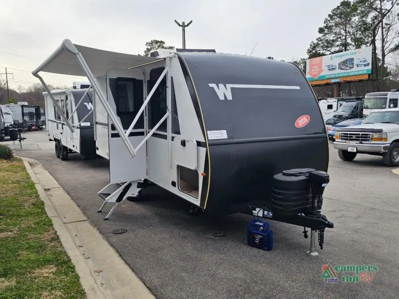 2026 Winnebago Micro Minnie 2000FRB - Photo 2