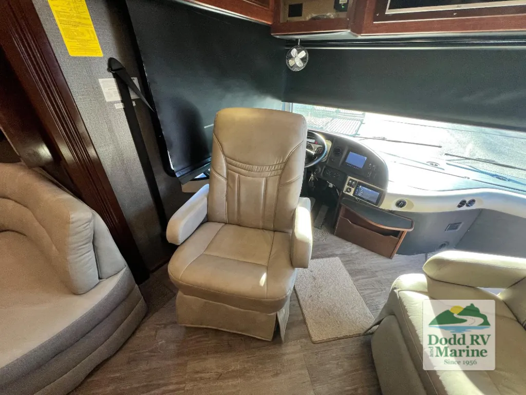 2019 Fleetwood Pace Arrow LXE 38K, Photos photo 18
