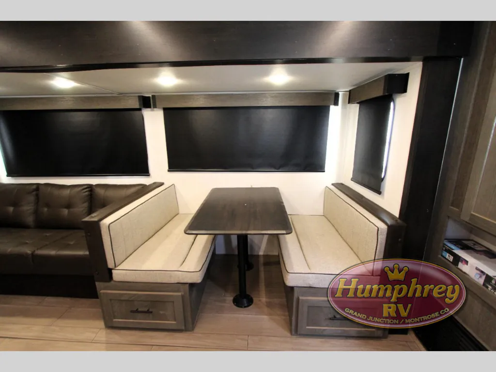 2026 Forest River Cherokee Alpha Wolf 33BH, Photos photo 20