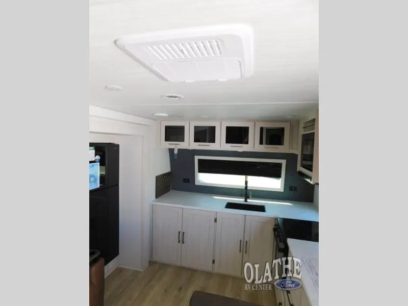2026 Forest River Grand Surveyor 268FKBS - Photo 3