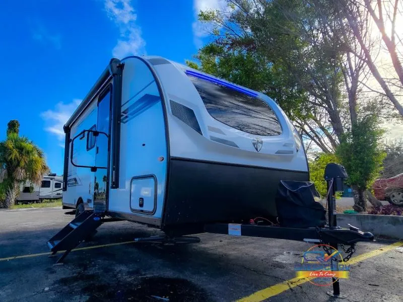 2025 Venture RV Sonic Lite 169VMK - Photo 2