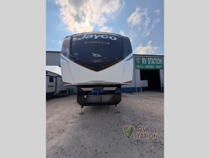 2026 Jayco Pinnacle 38FBRK - Photo 3