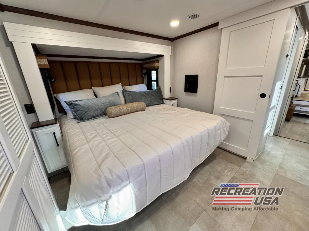 2025 Forest River RiverStone 421FK, Photos photo 32
