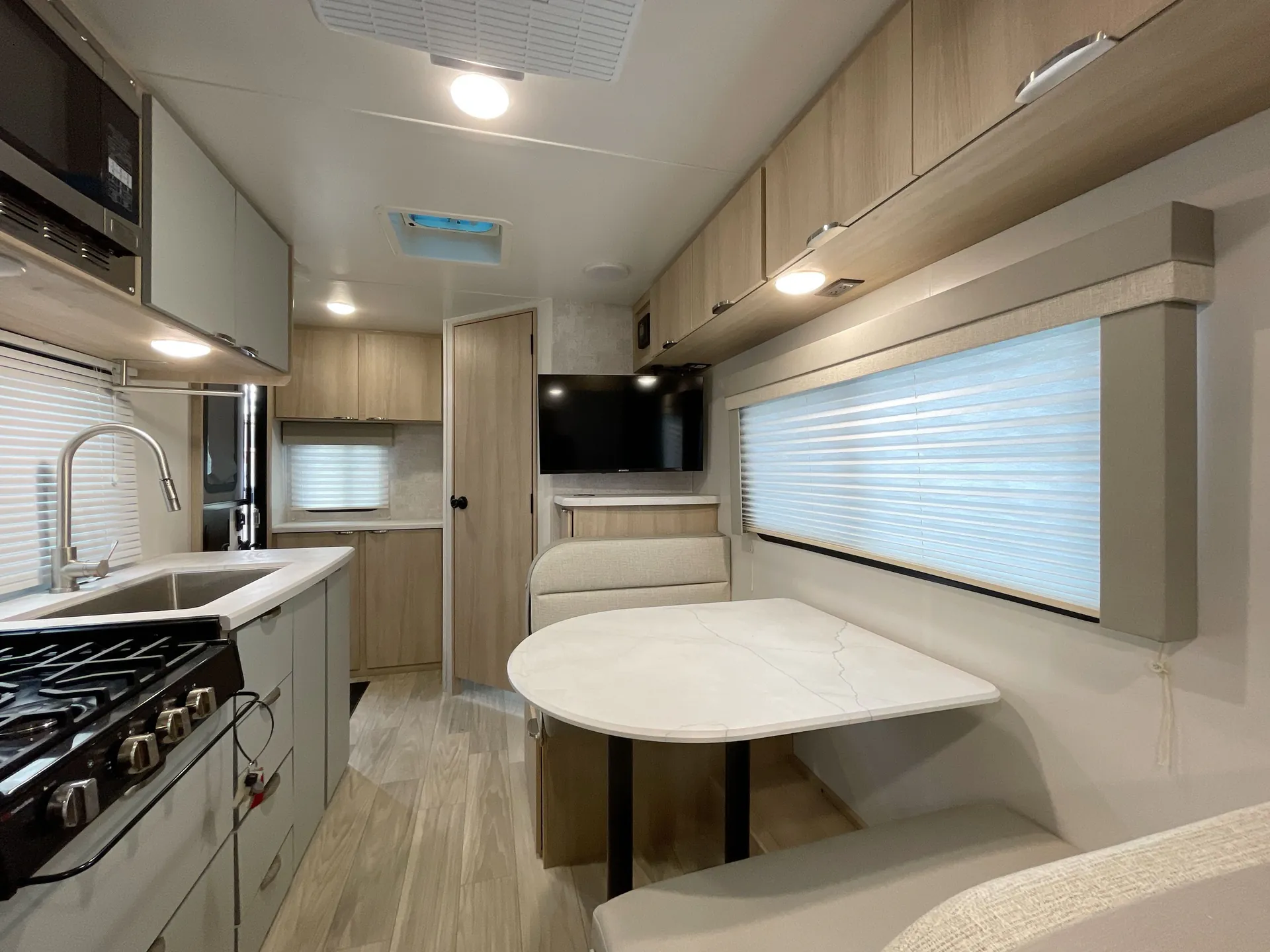 2023 Winnebago Micro Minnie 1720FB — living area main