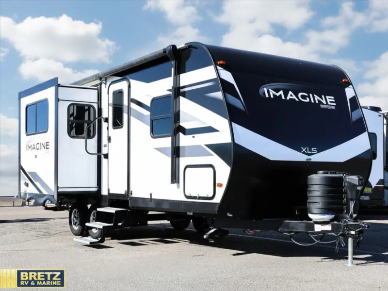 2025 Grand Design Imagine XLS 22RBE - Photo 3