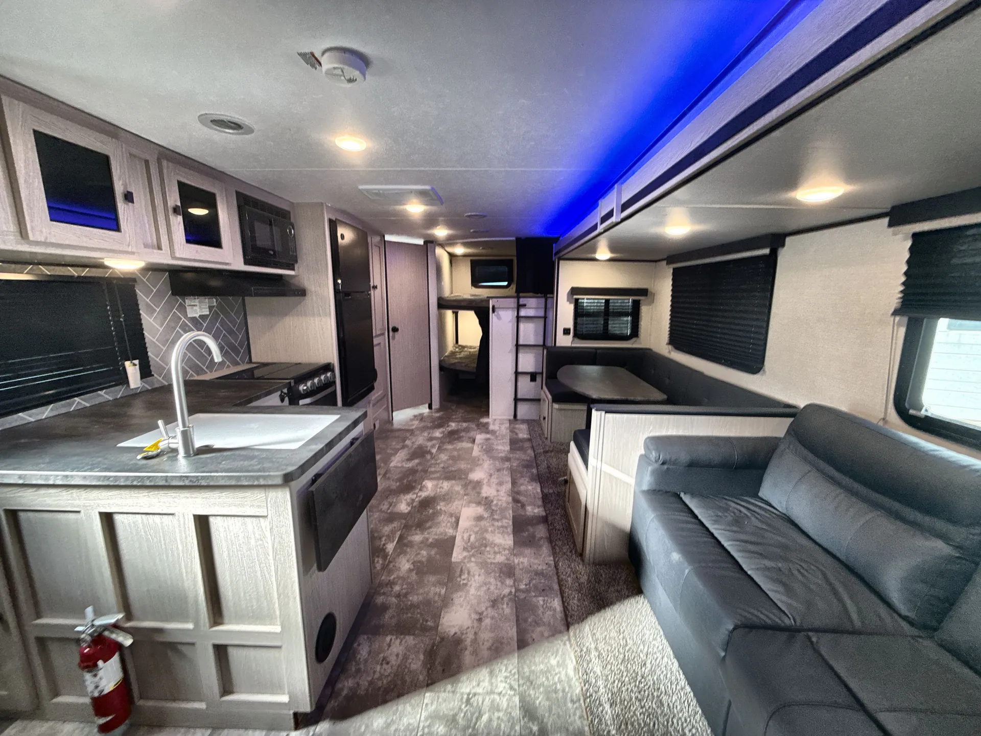 2023 Coachmen Apex Ultra-Lite 290BHS — living area main
