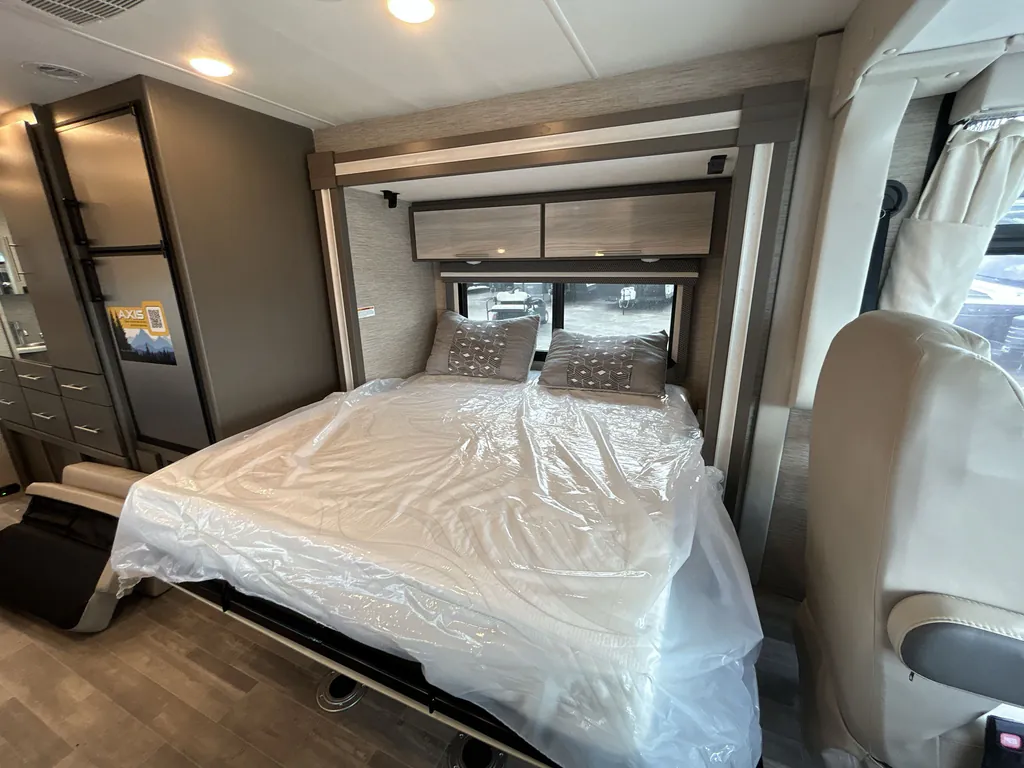 2023 Thor Motor Coach Axis 24.3, Photos photo 16